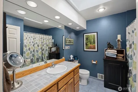 13317 SE 424th Avenue SE Avenue North Bend WA 98045