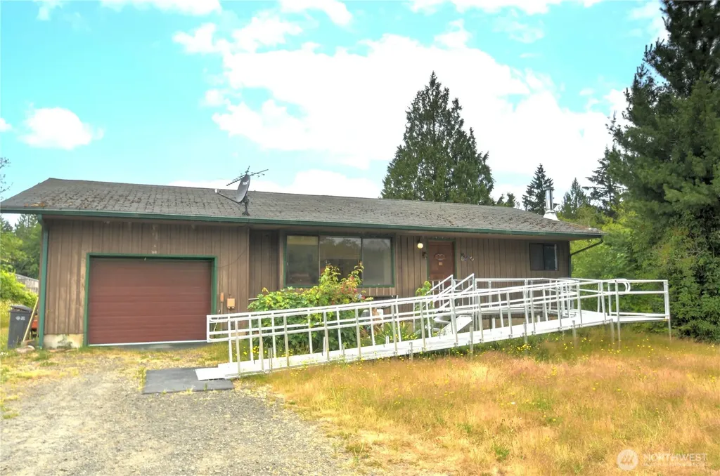 5283 SE Lynch Road Shelton WA 98584