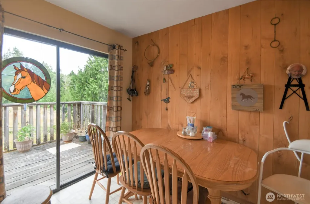 5283 SE Lynch Road Shelton WA 98584