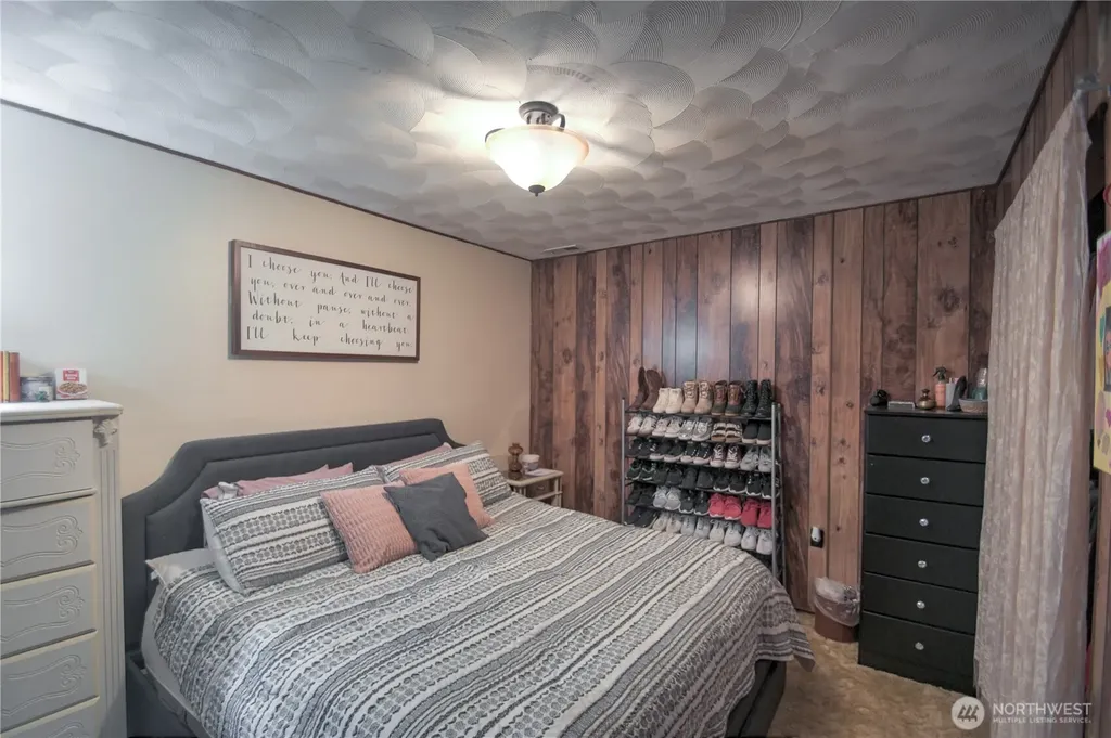 5283 SE Lynch Road Shelton WA 98584