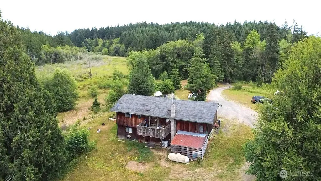 5283 SE Lynch Road Shelton WA 98584