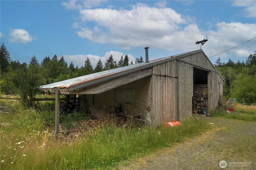 5283 SE Lynch Road Shelton WA 98584