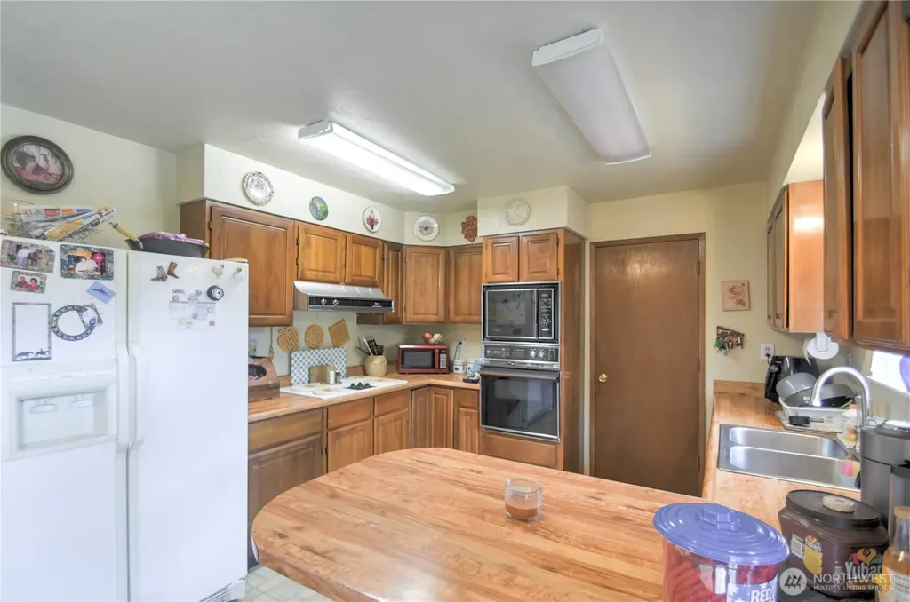 5283 SE Lynch Road Shelton WA 98584