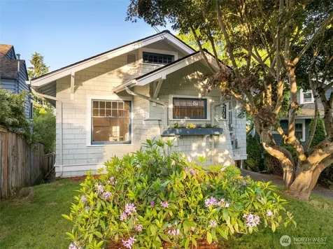 5704 35th Ave NE Seattle WA 98105