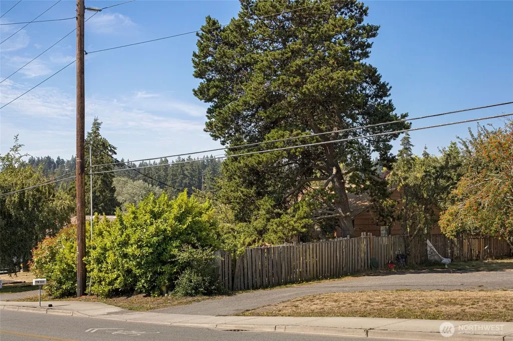 507 Tucker Avenue Friday Harbor WA 98250