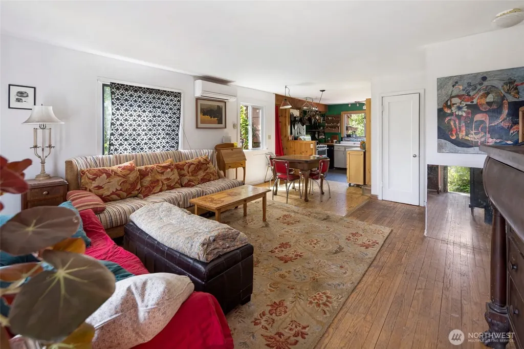 507 Tucker Avenue Friday Harbor WA 98250