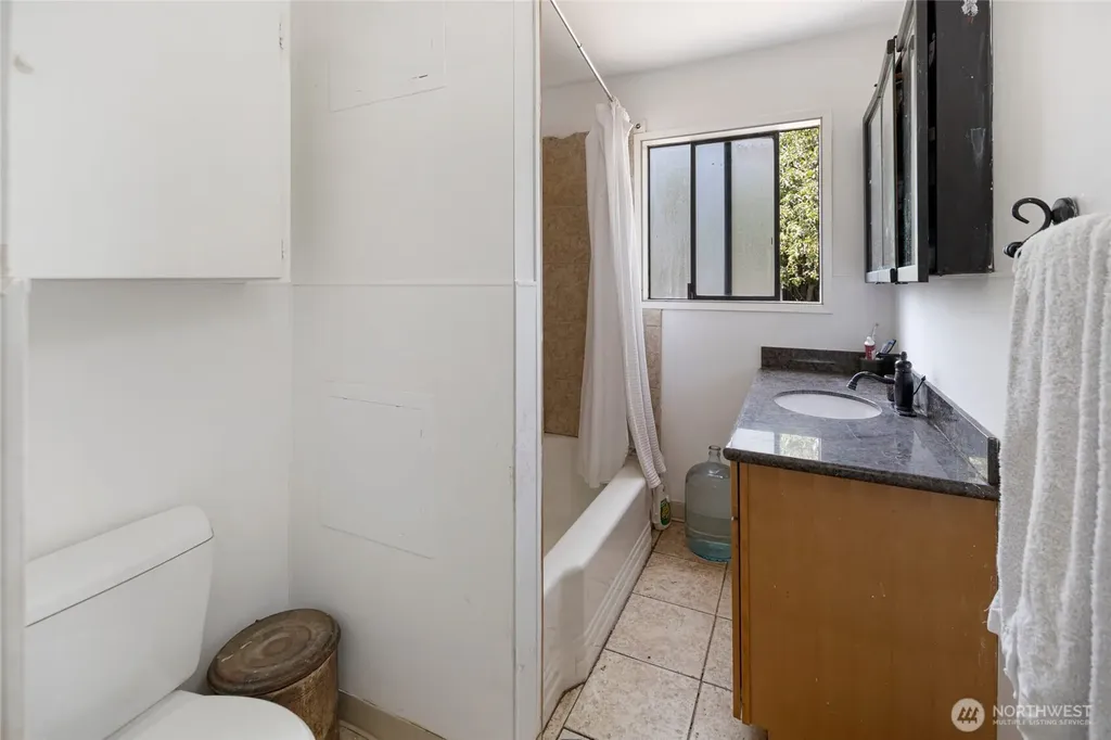 507 Tucker Avenue Friday Harbor WA 98250