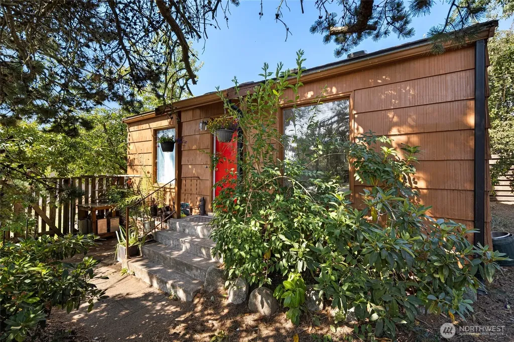 507 Tucker Avenue Friday Harbor WA 98250