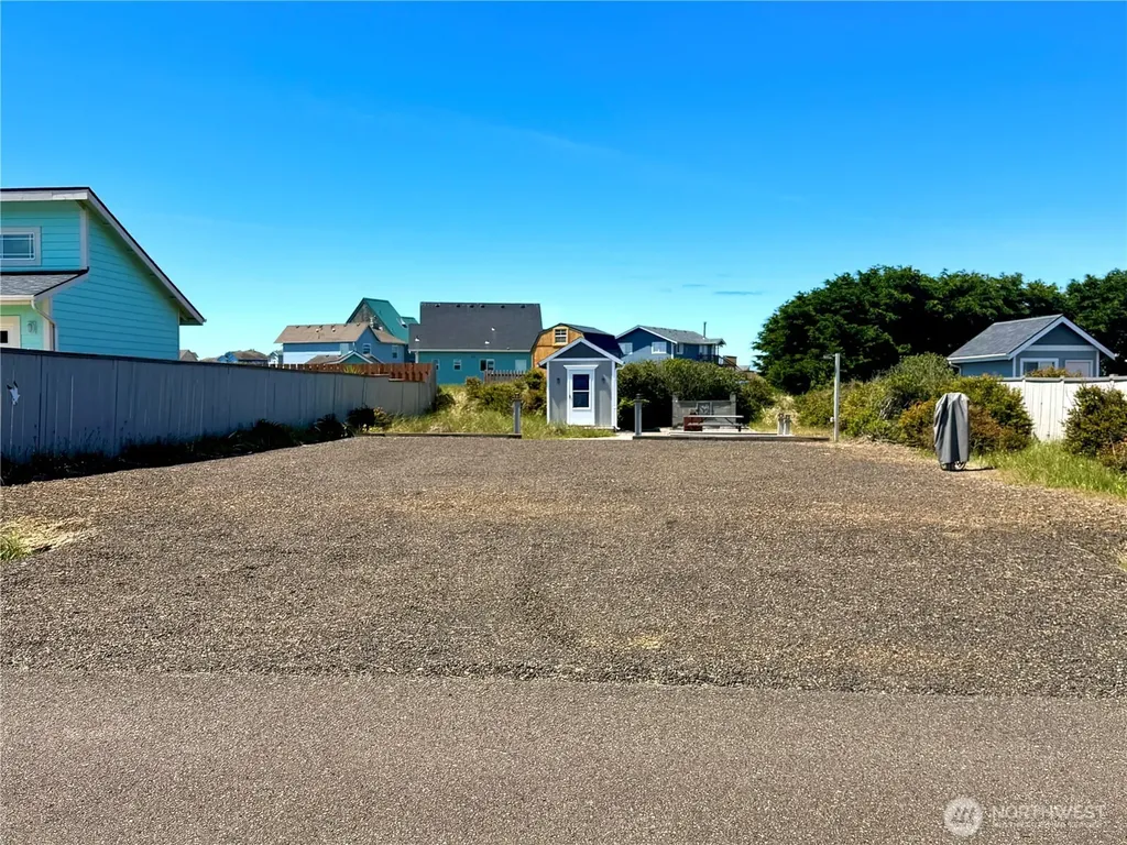 1241 Channel Avenue SW Ocean Shores WA 98569