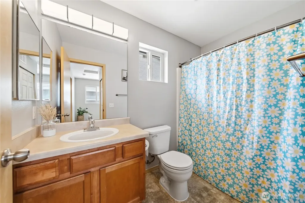 629 Ruby Peak Avenue Mount Vernon WA 98273