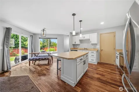 629 Ruby Peak Avenue Mount Vernon WA 98273