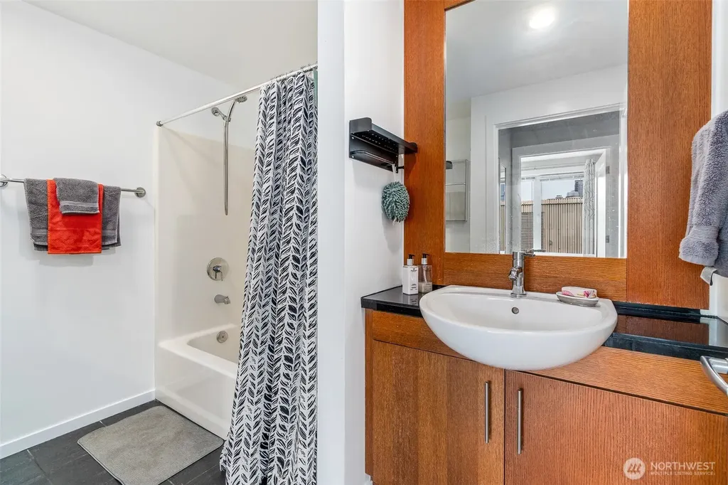 2721 1st Avenue Seattle WA 98121