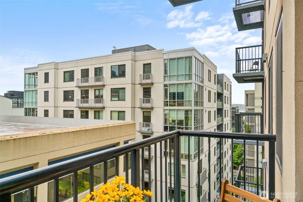 2721 1st Avenue Seattle WA 98121