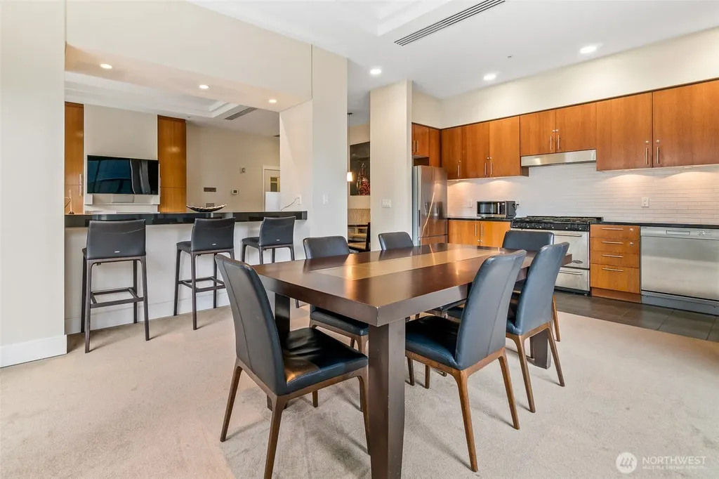 2721 1st Avenue Seattle WA 98121