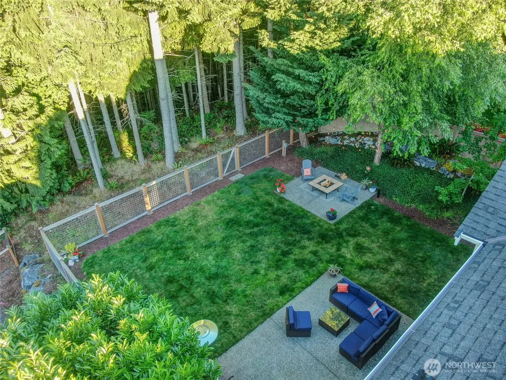 6214 Douglas Avenue SE Snoqualmie WA 98065