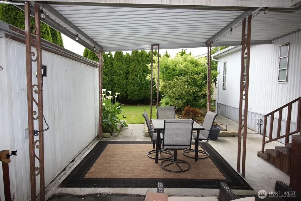 920 Cottonwood Drive Enumclaw WA 98022