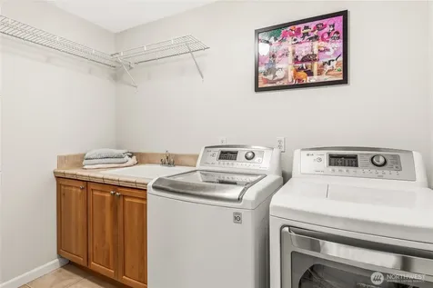 8218 NE 187th Way Kenmore WA 98028