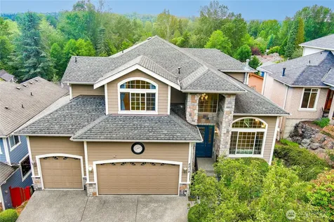 8218 NE 187th Way Kenmore WA 98028