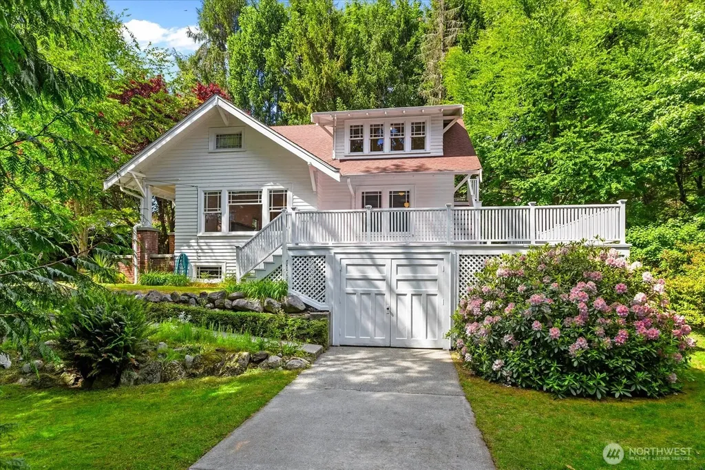 18608 101st Avenue NE Bothell WA 98011