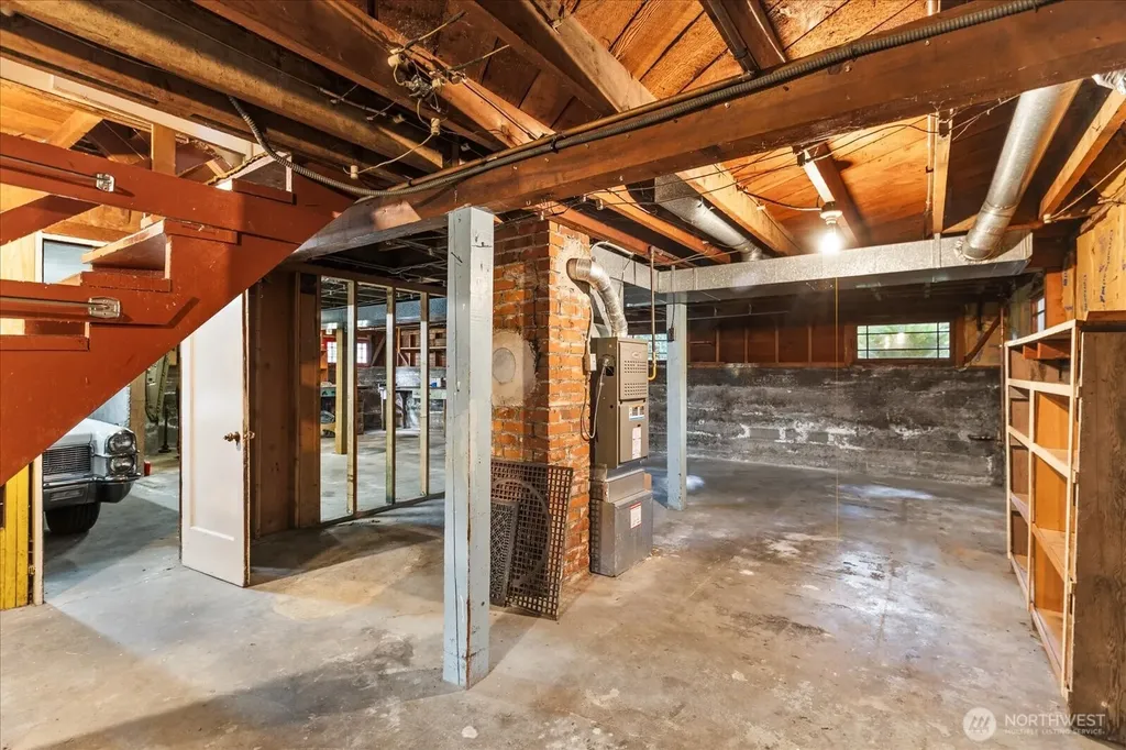 18608 101st Avenue NE Bothell WA 98011