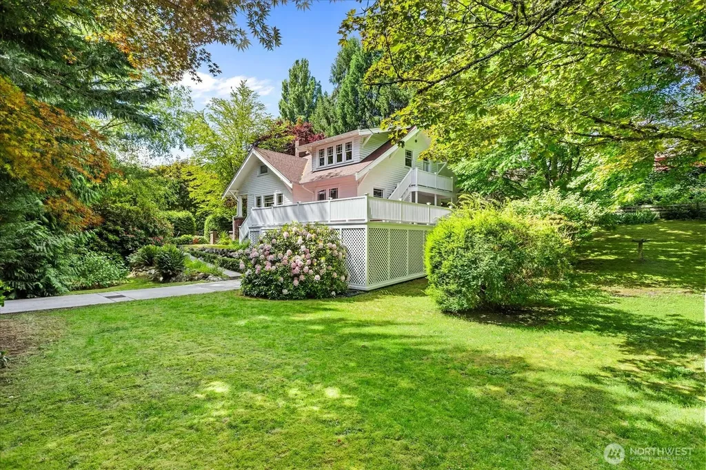 18608 101st Avenue NE Bothell WA 98011