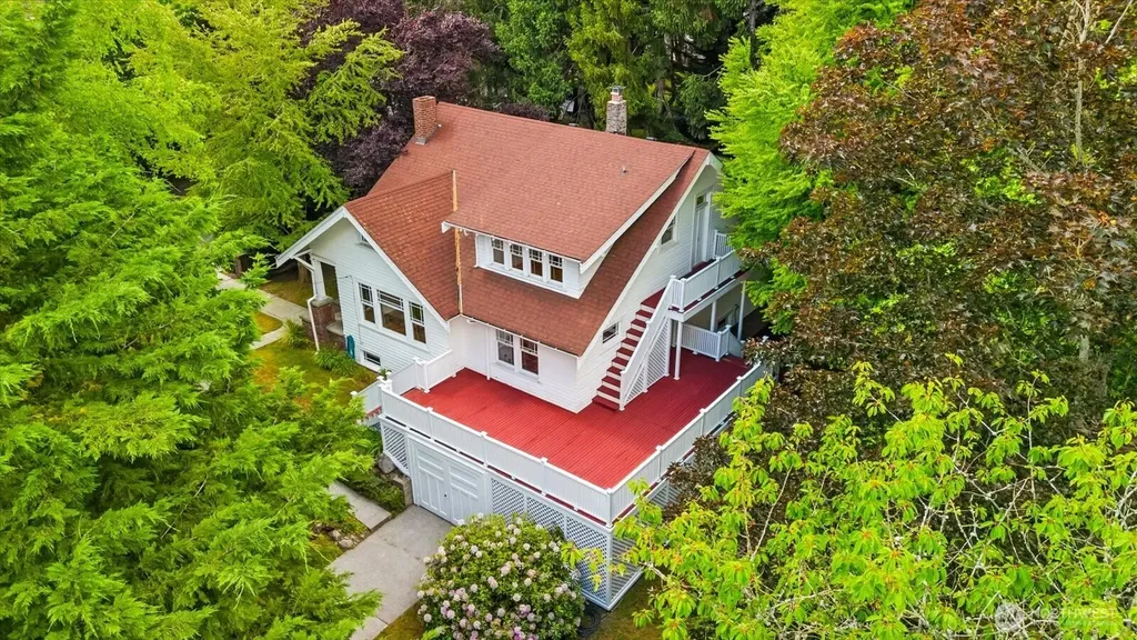 18608 101st Avenue NE Bothell WA 98011