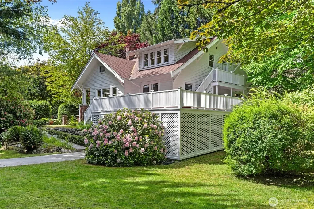 18608 101st Avenue NE Bothell WA 98011