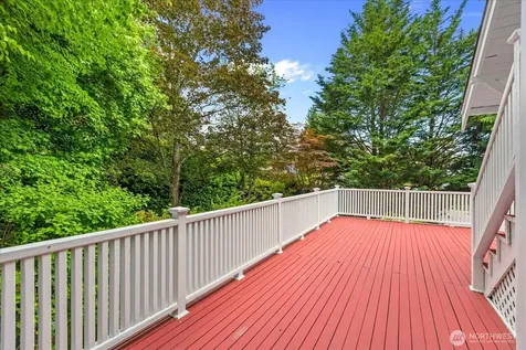 18608 101st Avenue NE Bothell WA 98011