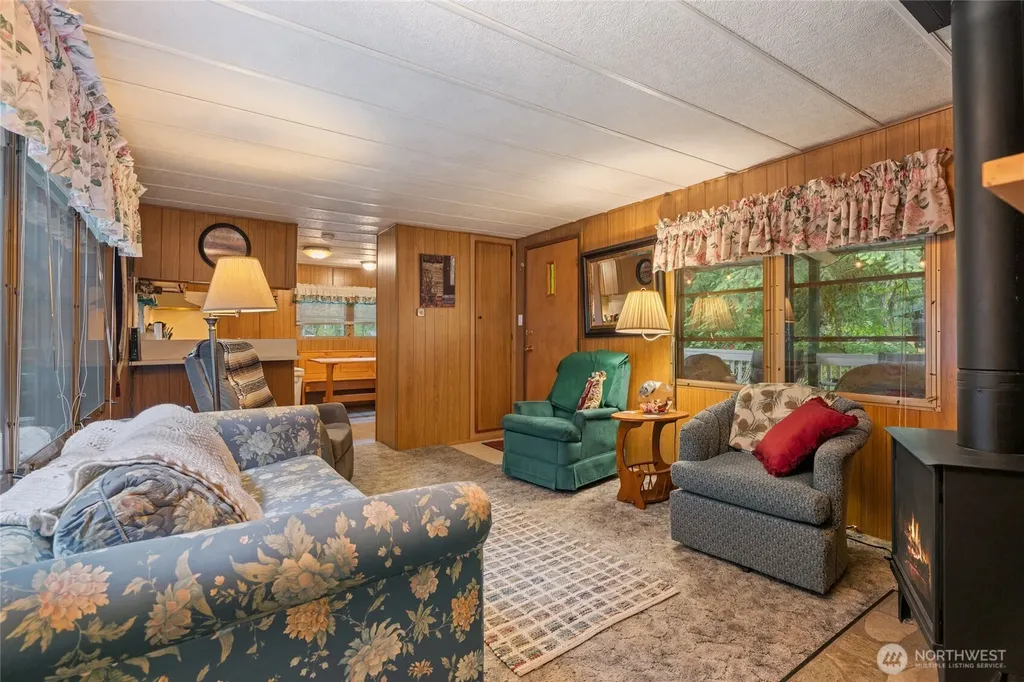 146 Paradise Drive Ashford WA 98304
