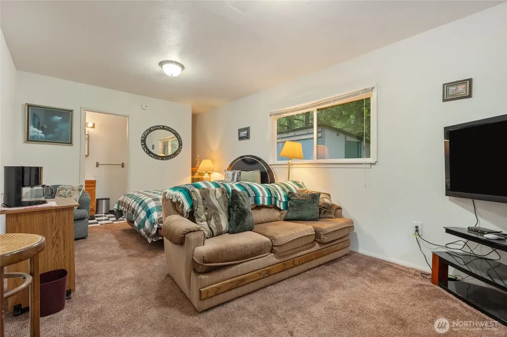 146 Paradise Drive Ashford WA 98304