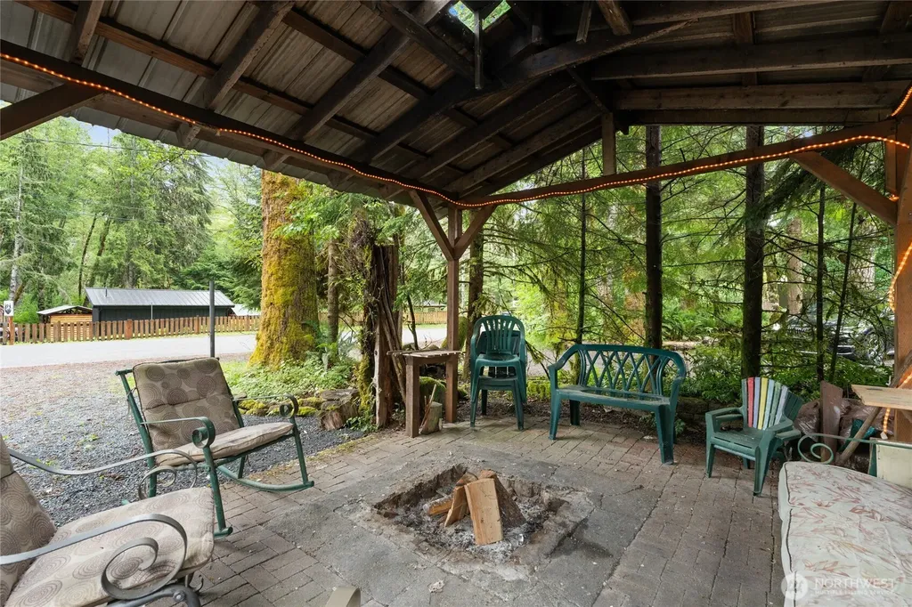 146 Paradise Drive Ashford WA 98304