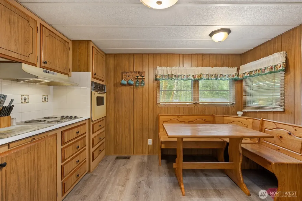 146 Paradise Drive Ashford WA 98304