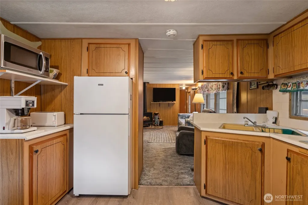 146 Paradise Drive Ashford WA 98304