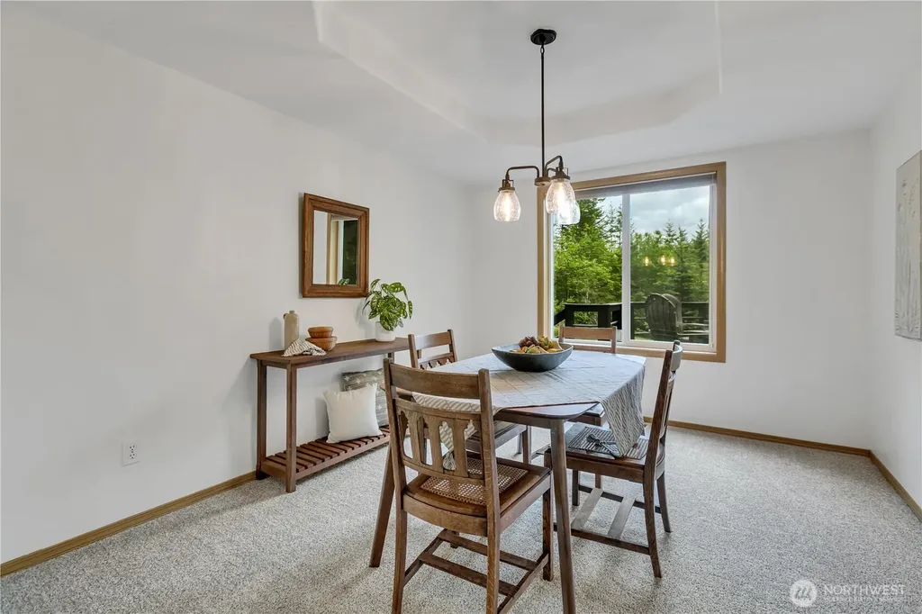 28539 298th Place SE Ravensdale WA 98051