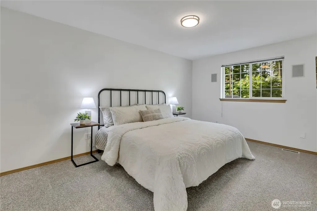 28539 298th Place SE Ravensdale WA 98051