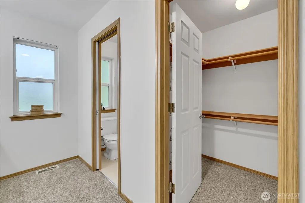 28539 298th Place SE Ravensdale WA 98051