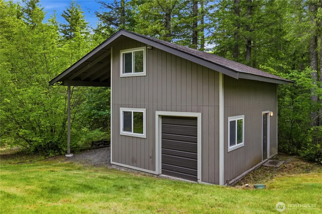 28539 298th Place SE Ravensdale WA 98051