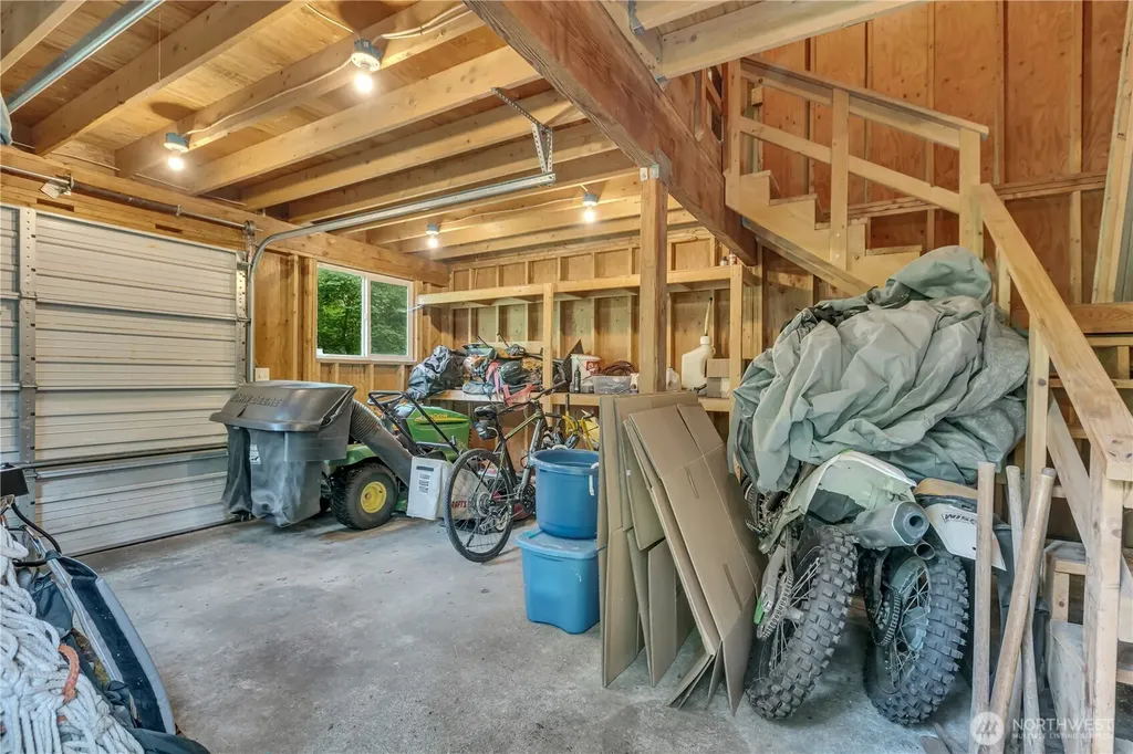 28539 298th Place SE Ravensdale WA 98051