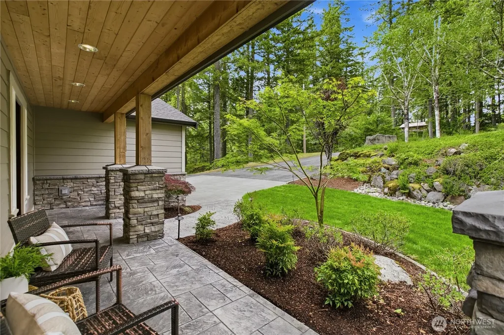 28539 298th Place SE Ravensdale WA 98051
