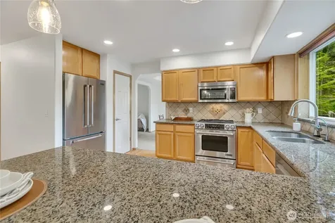 28539 298th Place SE Ravensdale WA 98051