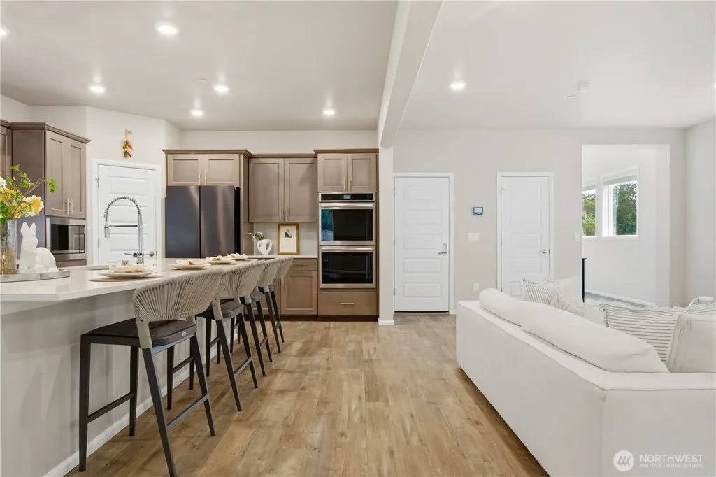 19518 9th Avenue SE Bothell WA 98012
