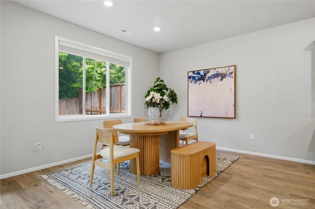 19518 9th Avenue SE Bothell WA 98012