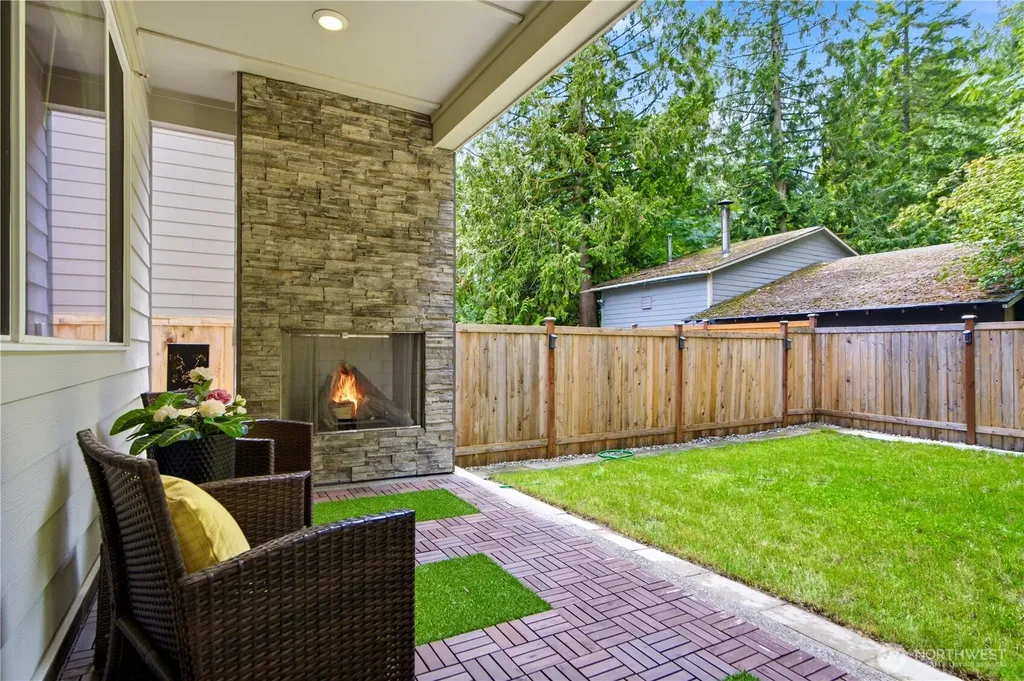 19518 9th Avenue SE Bothell WA 98012
