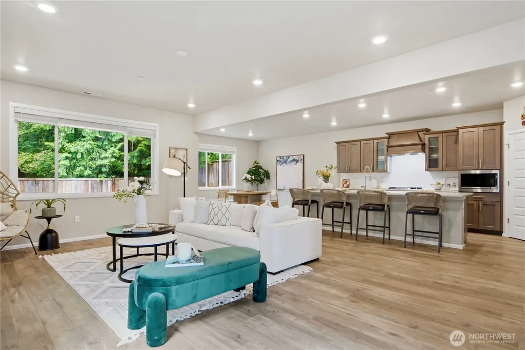 19518 9th Avenue SE Bothell WA 98012