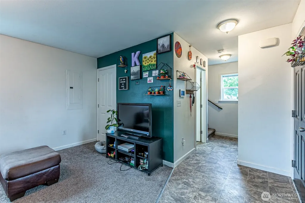106 2nd Street NE Yelm WA 98597