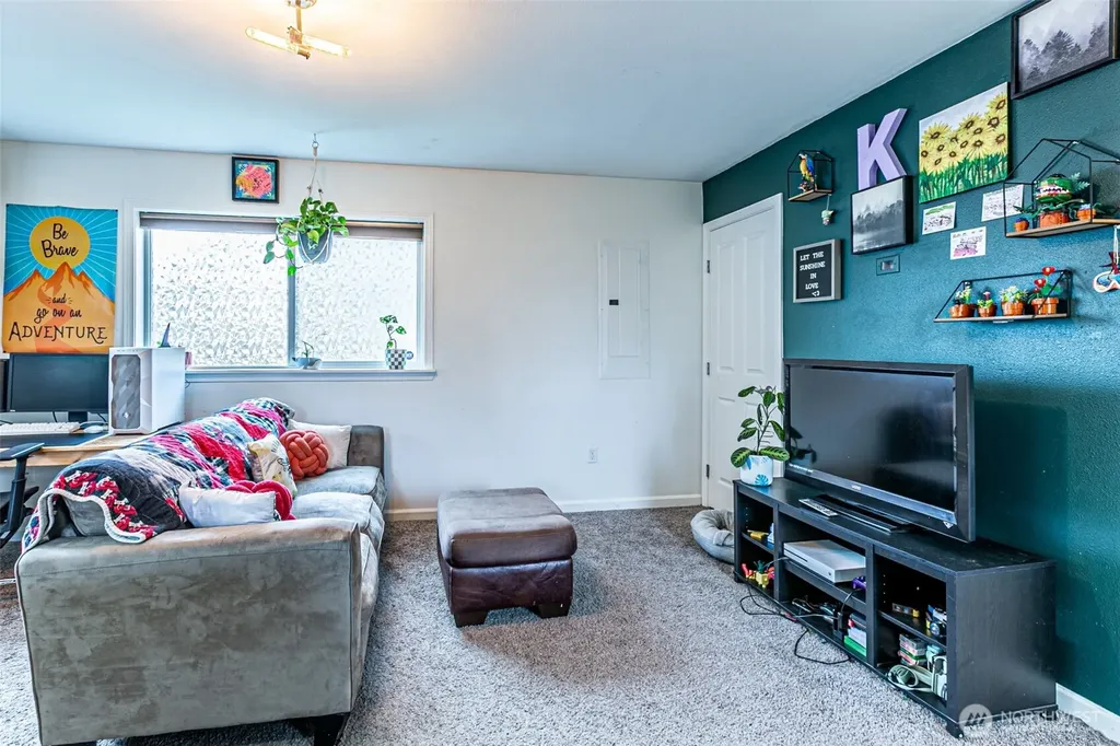 106 2nd Street NE Yelm WA 98597