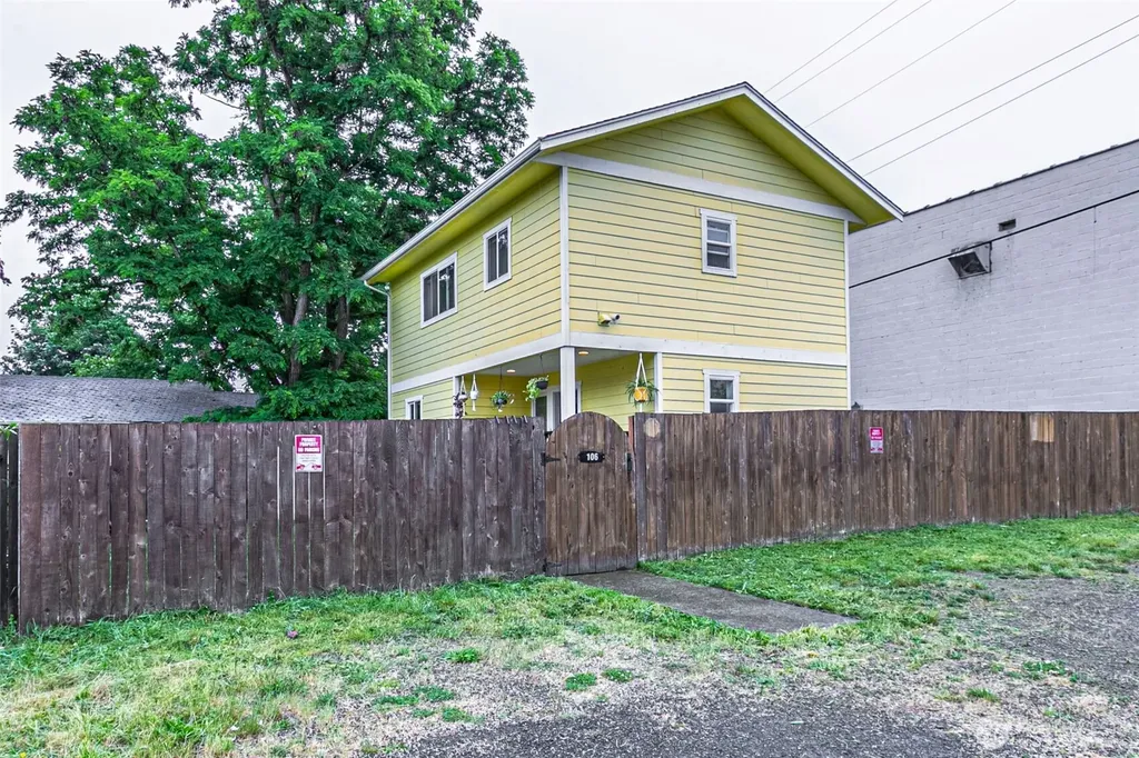 106 2nd Street NE Yelm WA 98597
