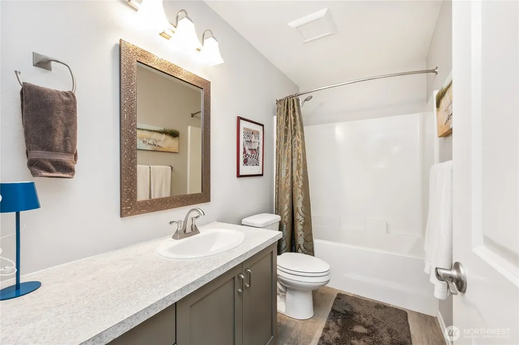5519 Whitehorn Way Blaine WA 98230