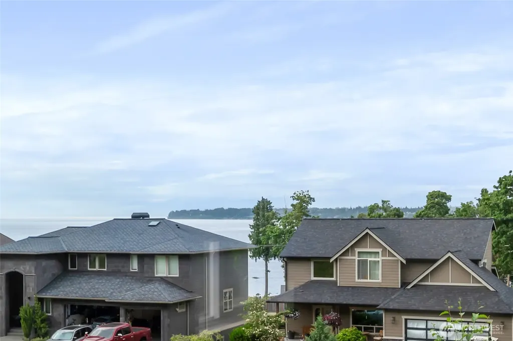5519 Whitehorn Way Blaine WA 98230