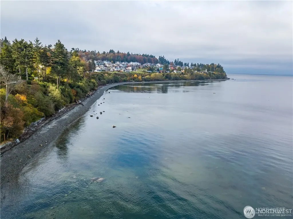 5519 Whitehorn Way Blaine WA 98230